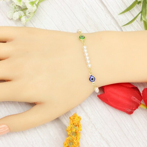 "Trendy Handmade Bracelet – A Thoughtful Gift for Girls & Women | UNVRC1452 - Picture 10 of 11